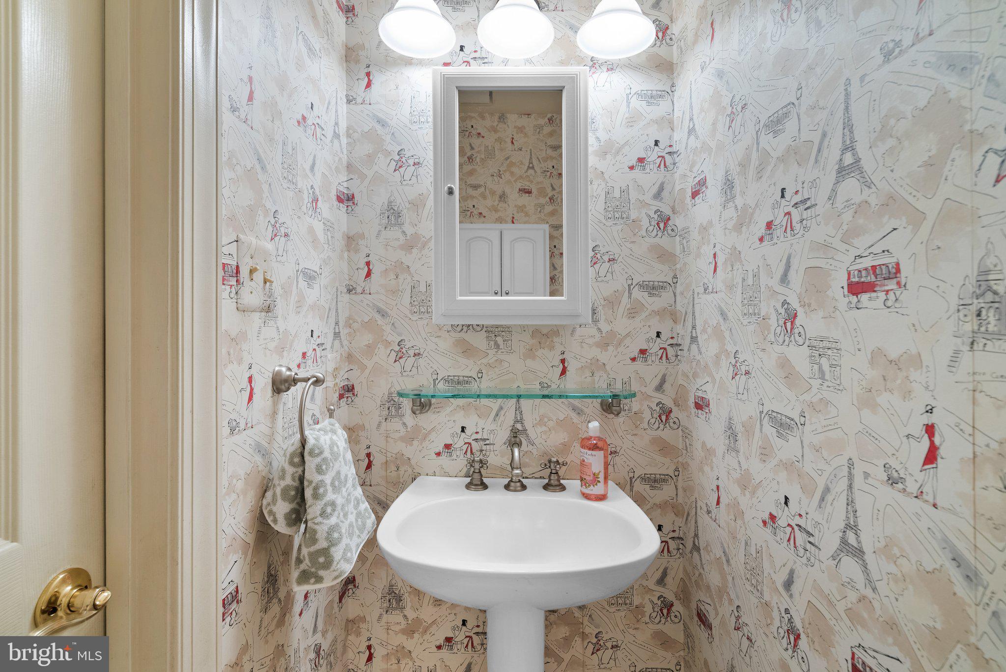 JAMES CREEK - Residential