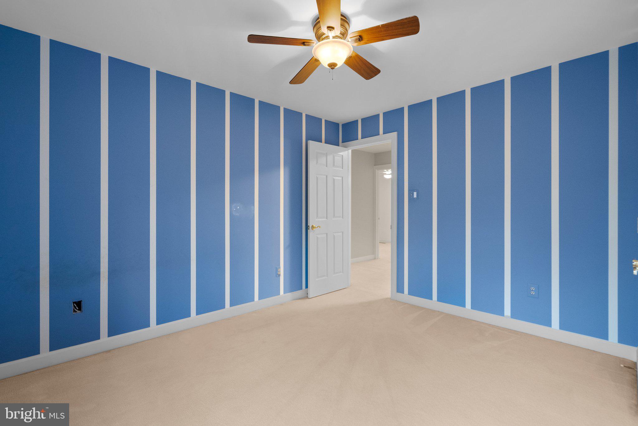 JAMES CREEK - Residential