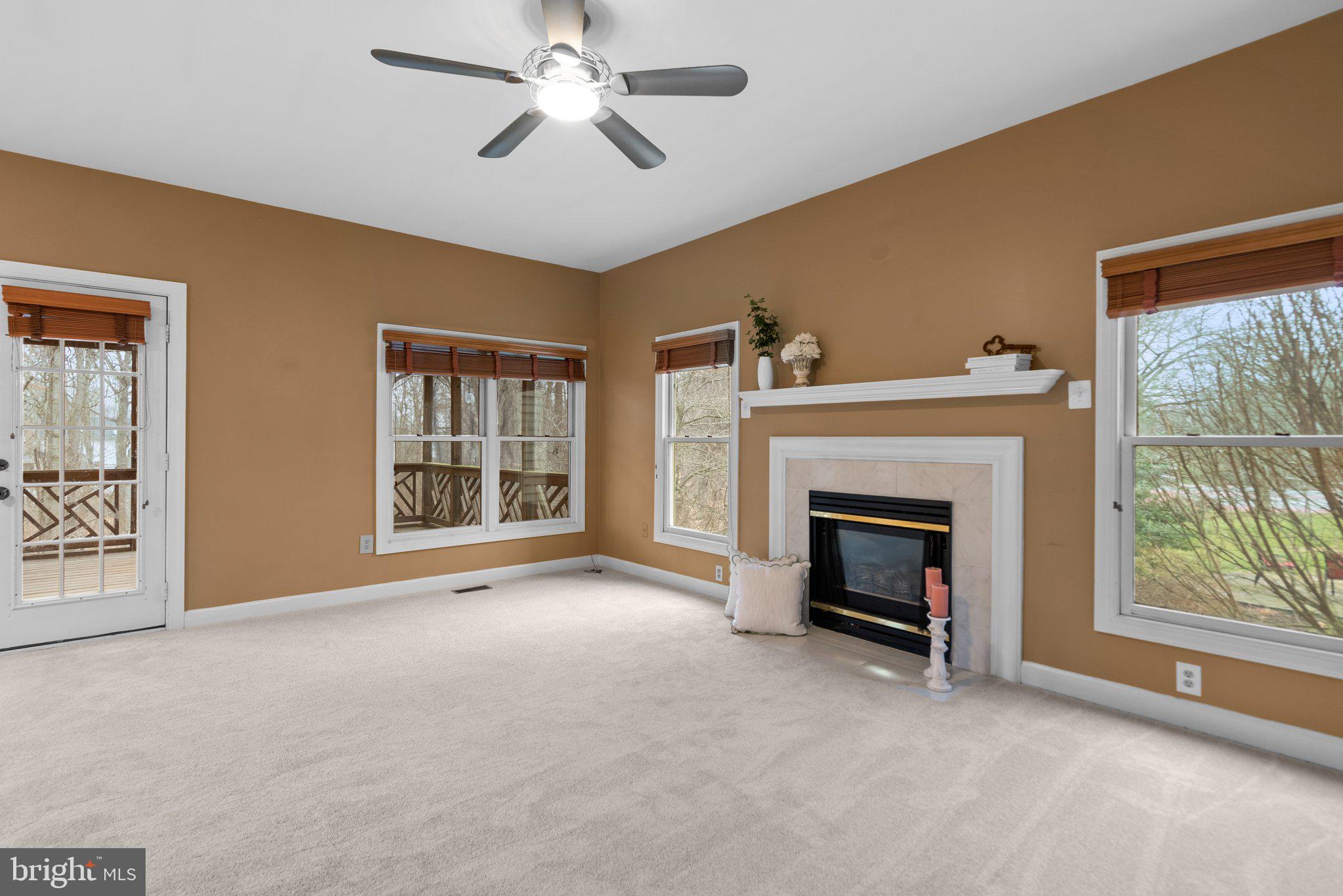 JAMES CREEK - Residential