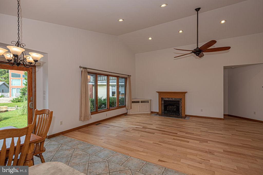 OCEAN PINES - TEAL BAY - Residential