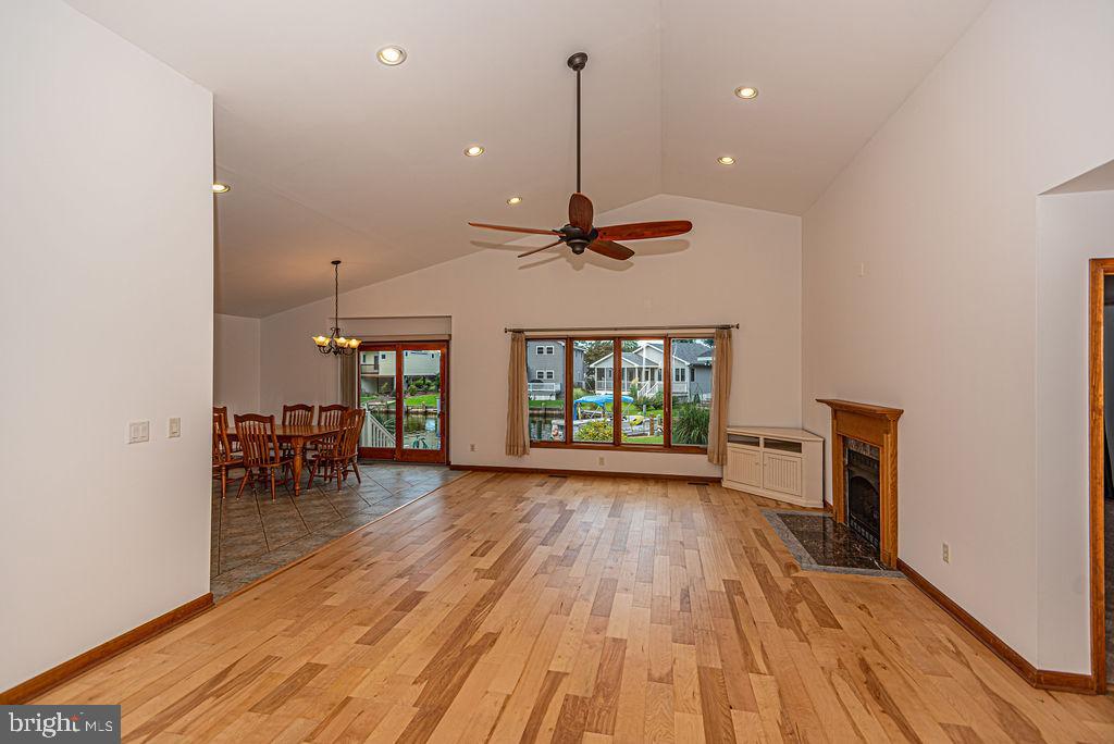 OCEAN PINES - TEAL BAY - Residential