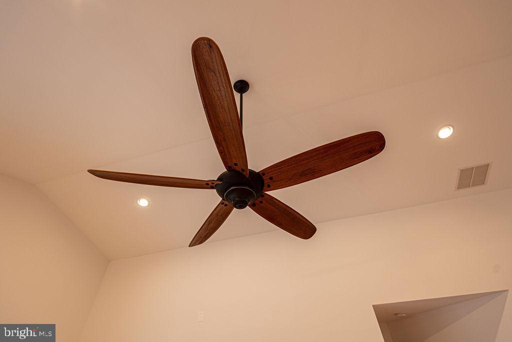 OCEAN PINES - TEAL BAY - Residential