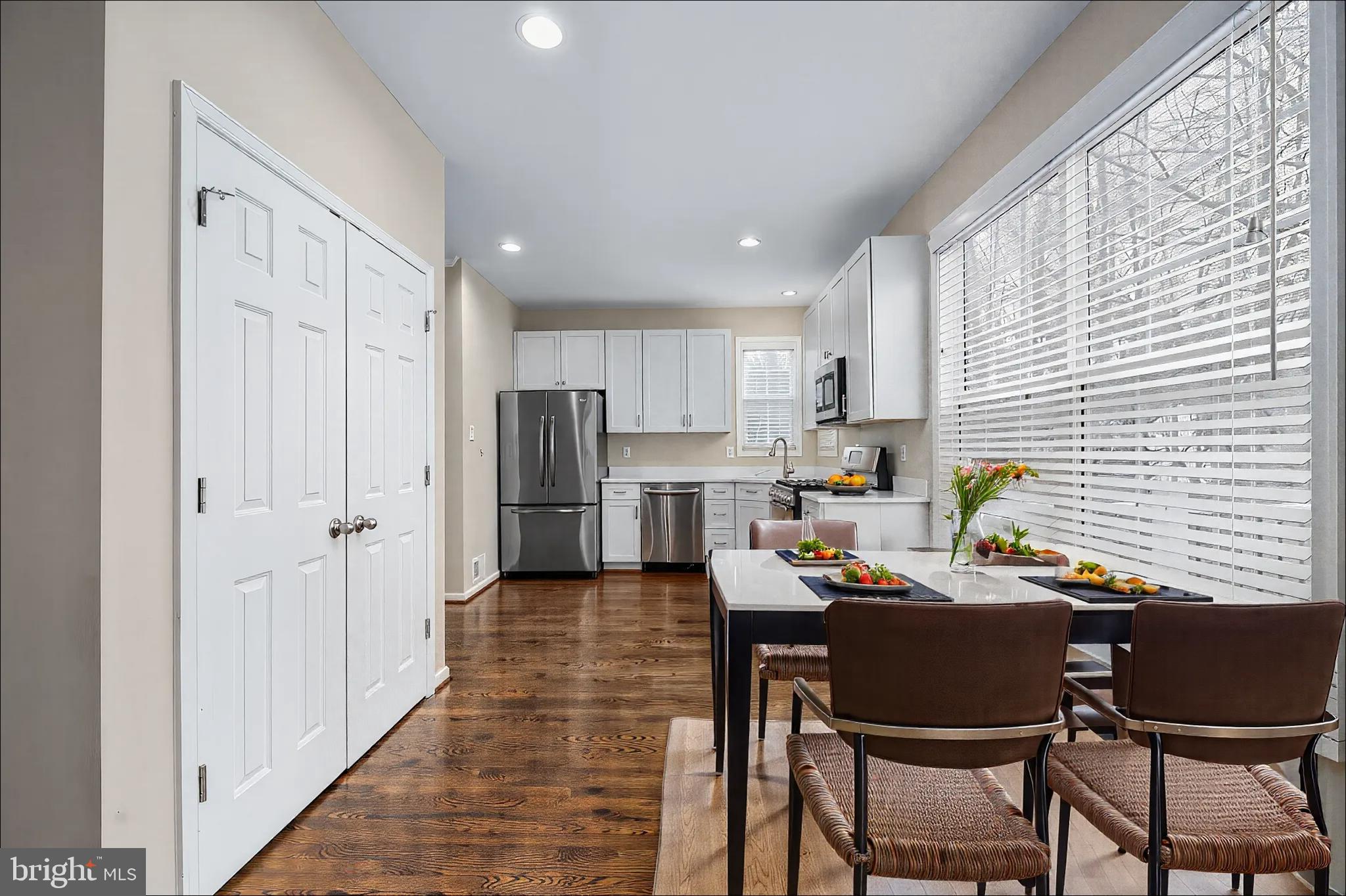 ROSEBERRY - Residential