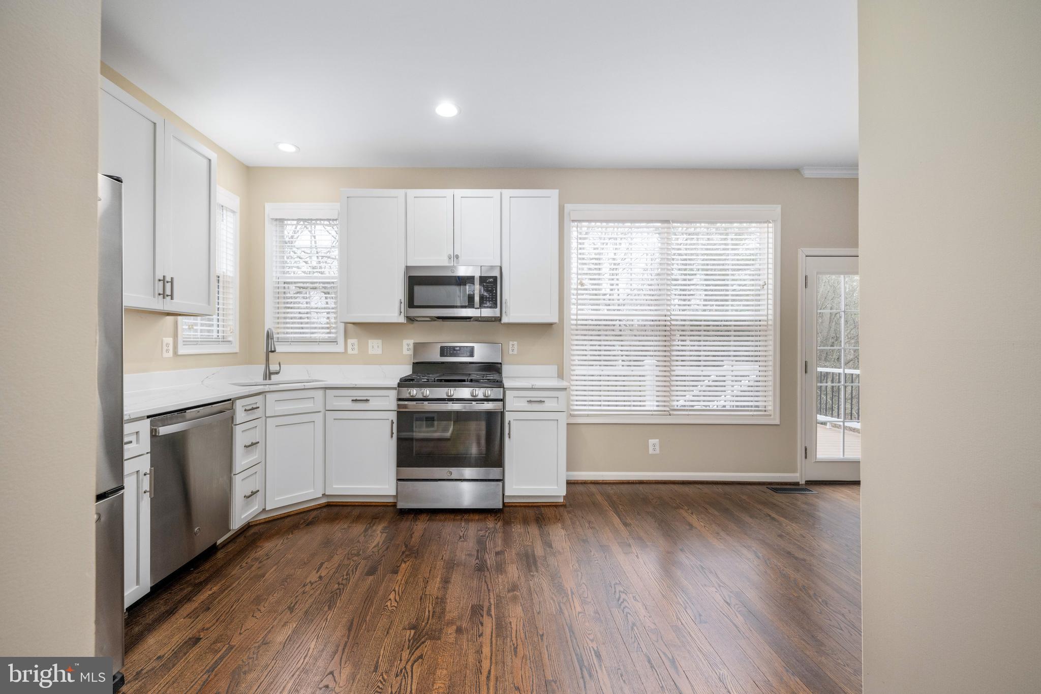 ROSEBERRY - Residential