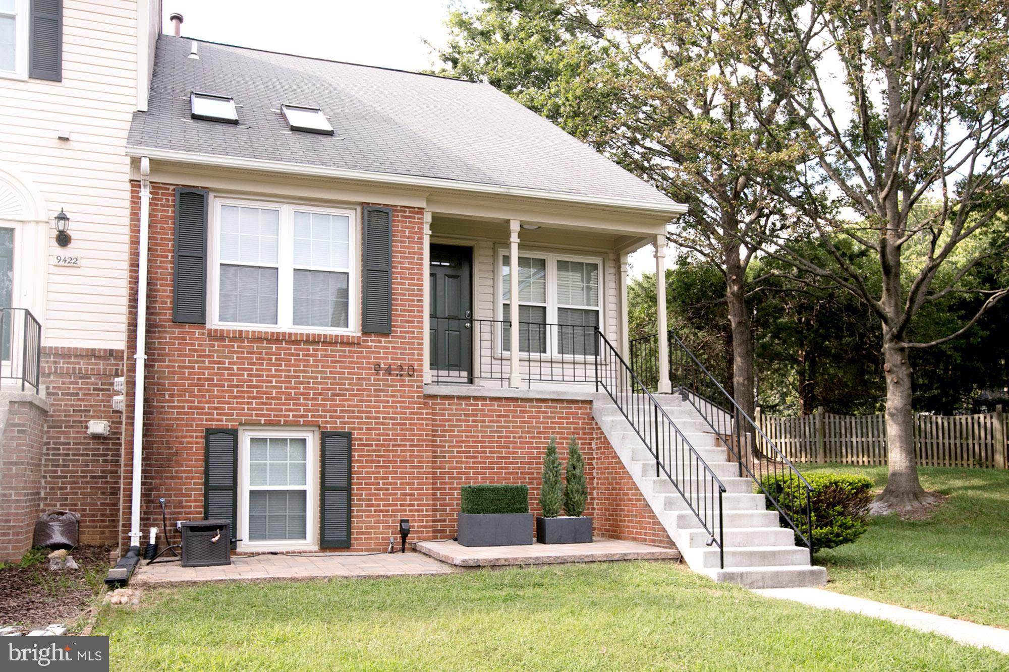 CAROLINE OAKS - Residential