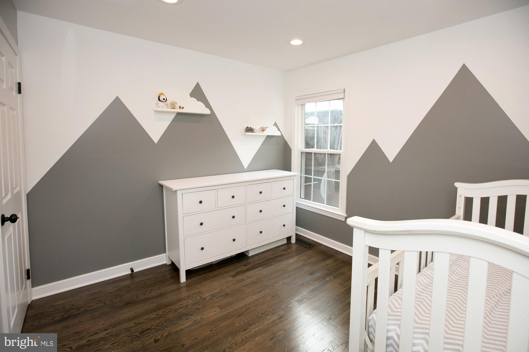 CAROLINE OAKS - Residential