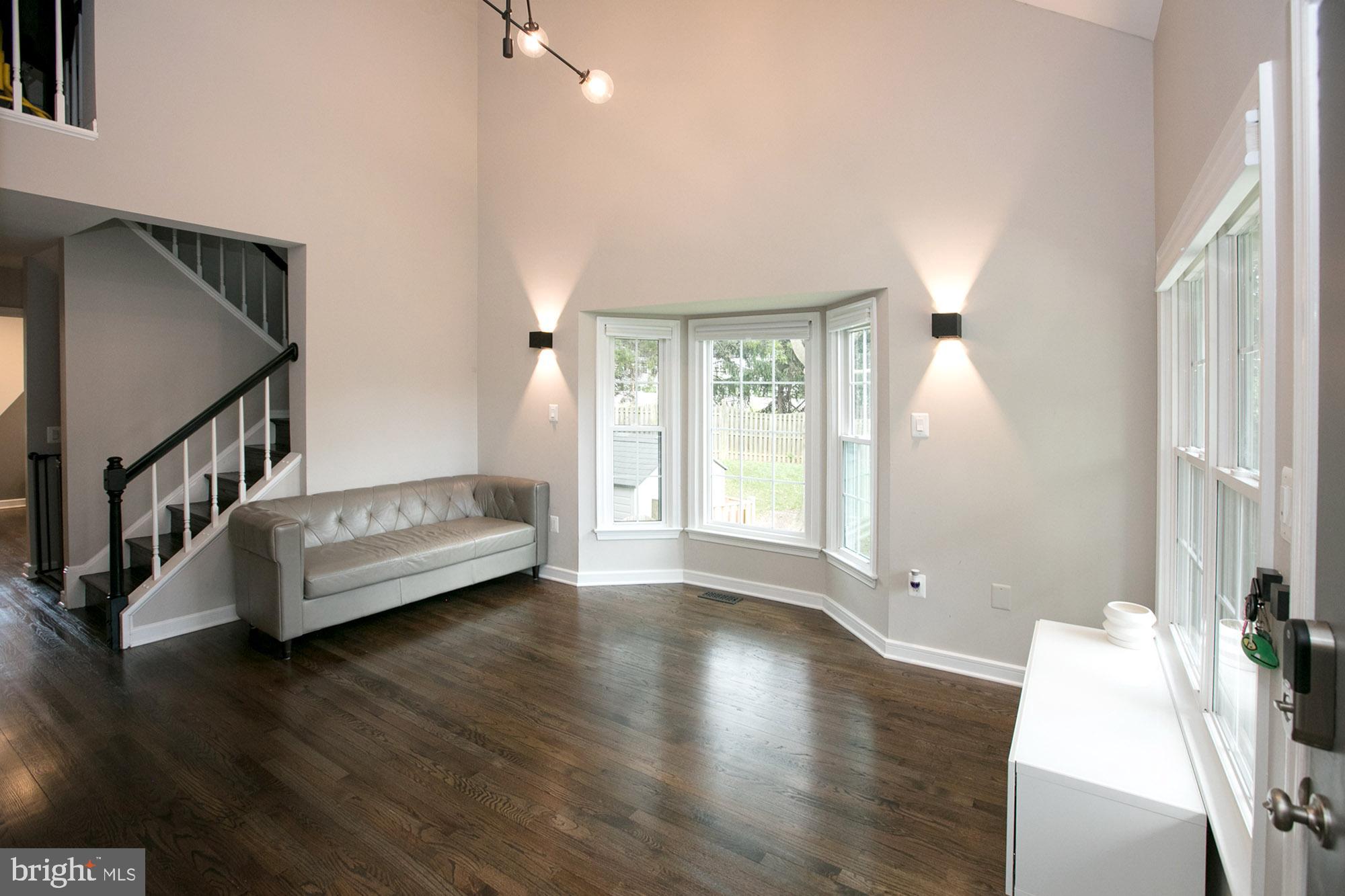 CAROLINE OAKS - Residential