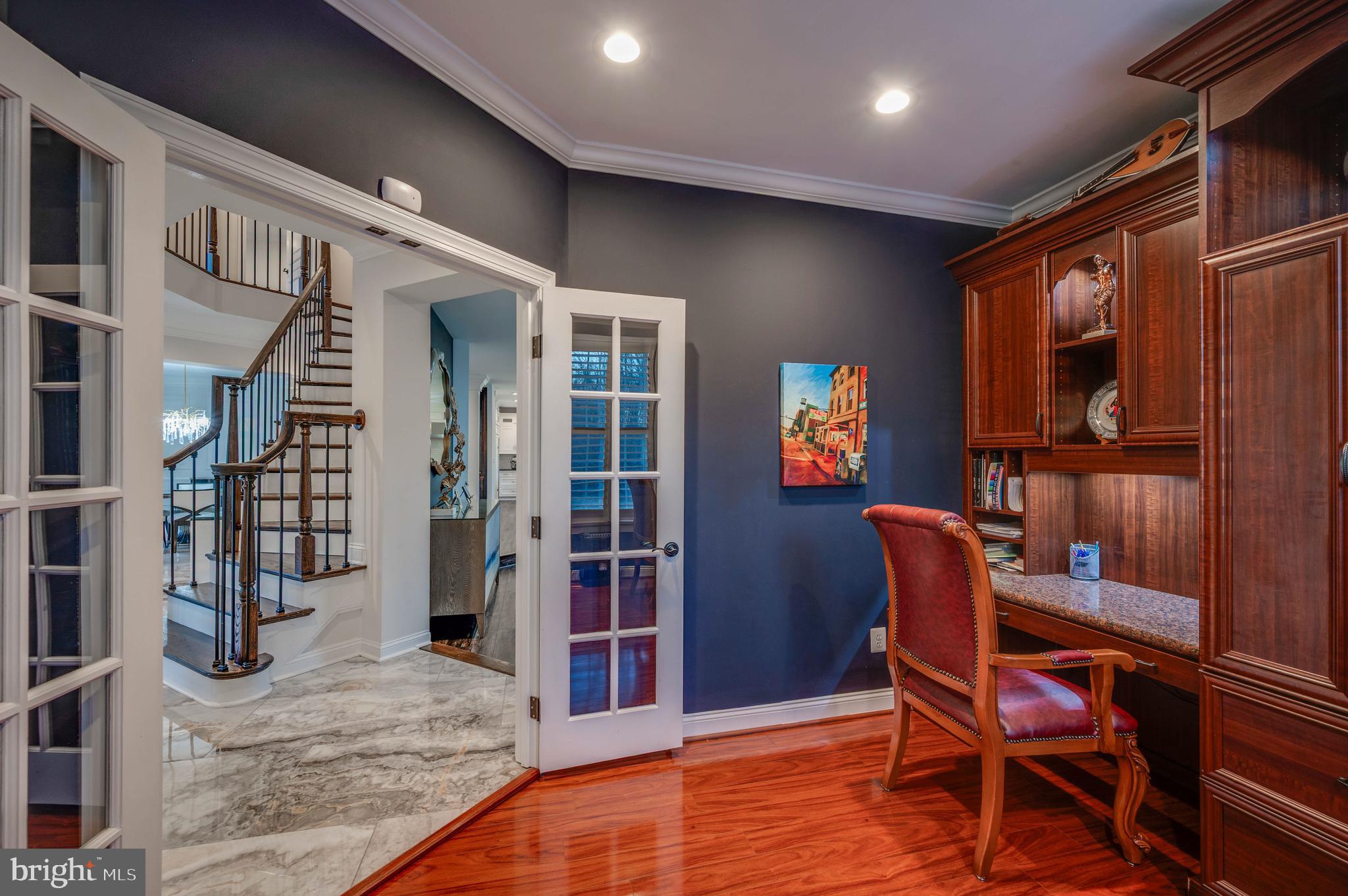 KINGSVILLE - Residential