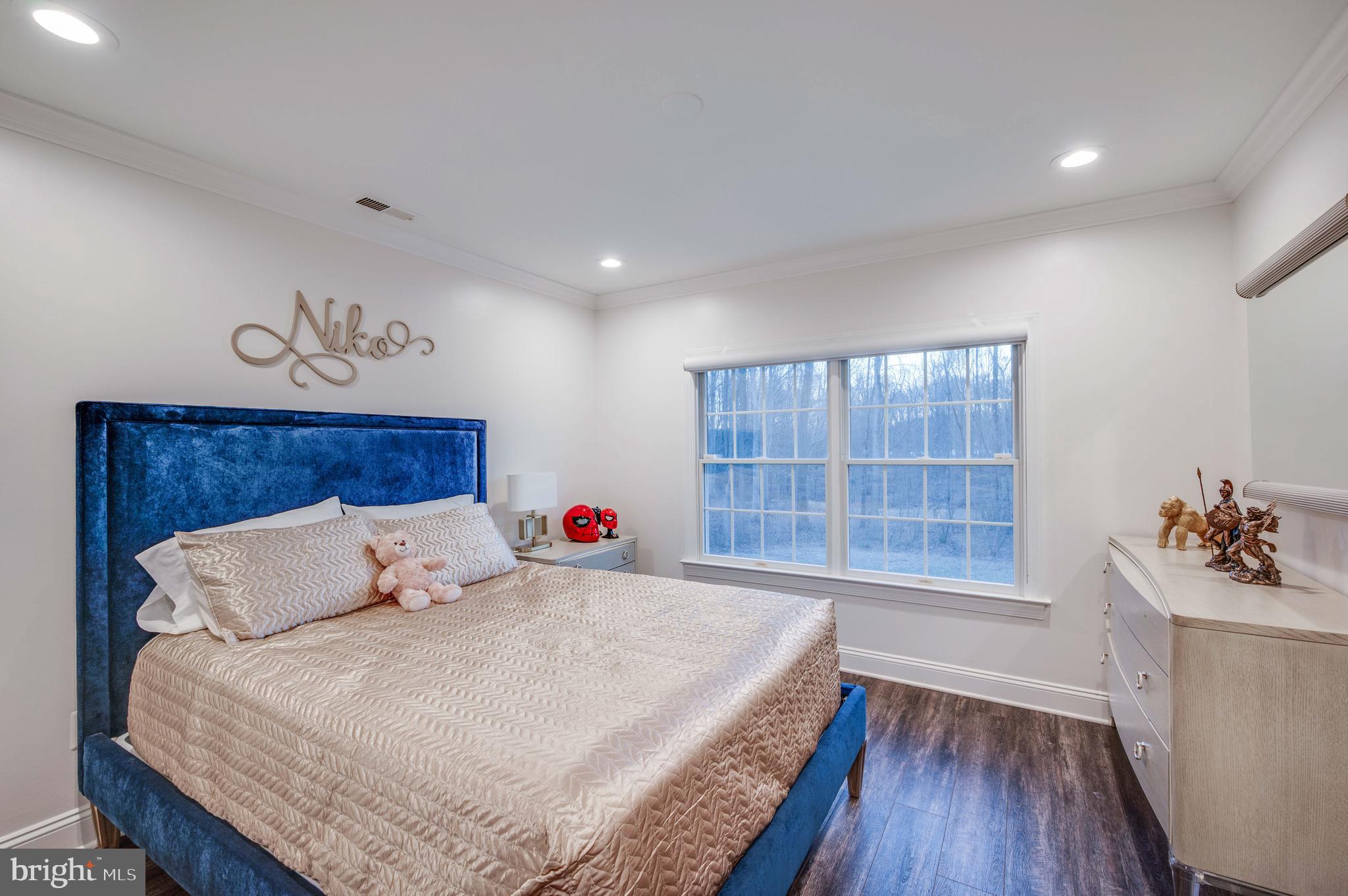 KINGSVILLE - Residential