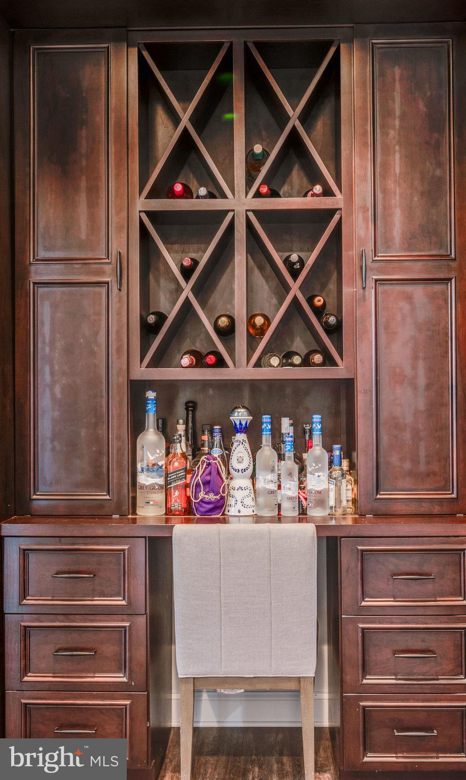 KINGSVILLE - Residential