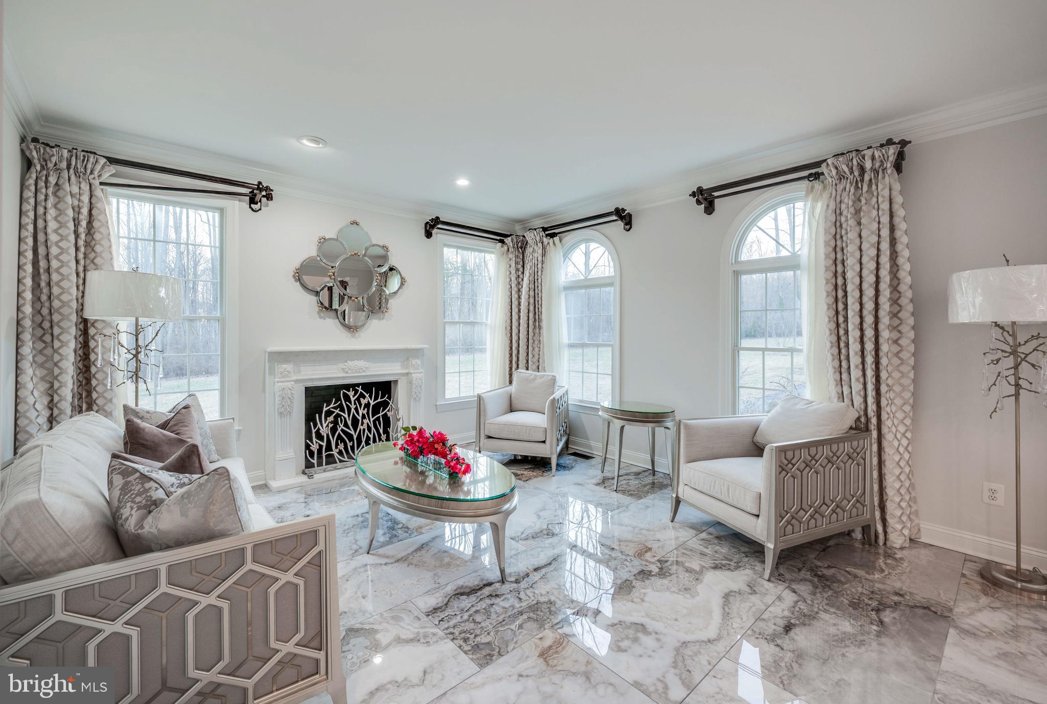 KINGSVILLE - Residential