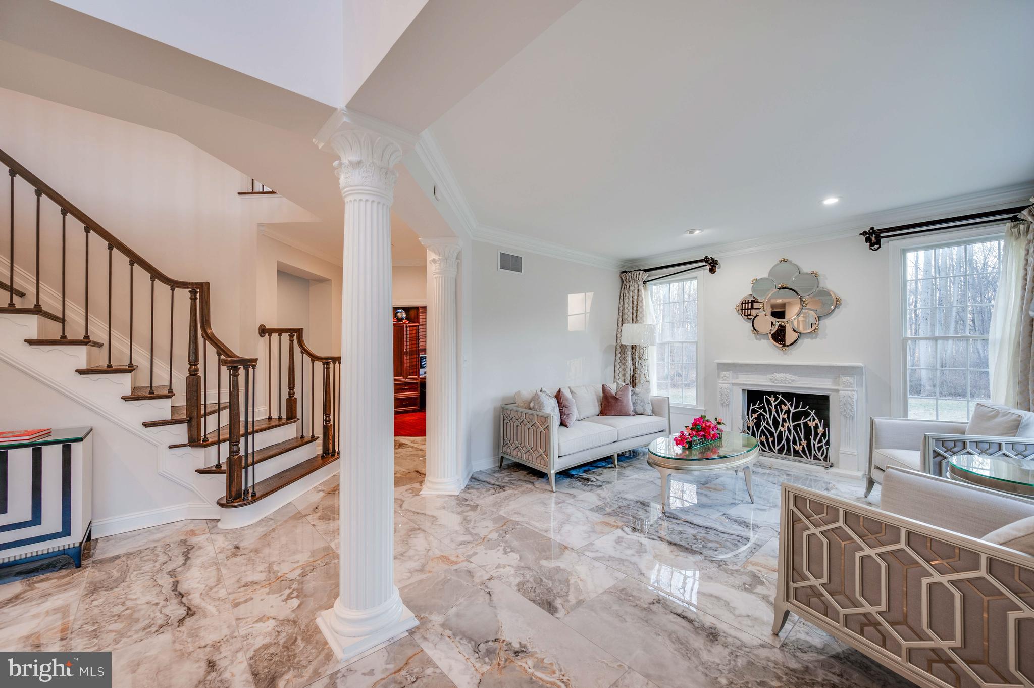 KINGSVILLE - Residential