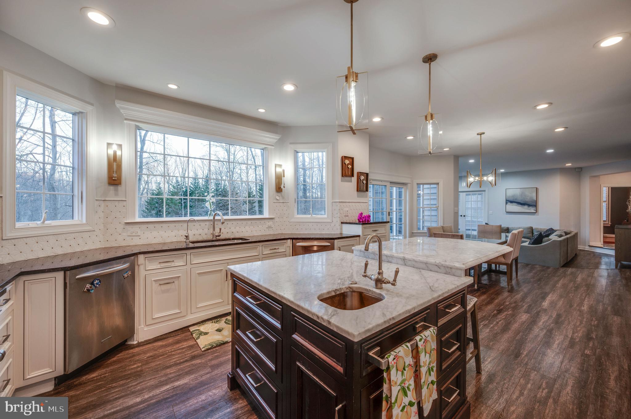 KINGSVILLE - Residential