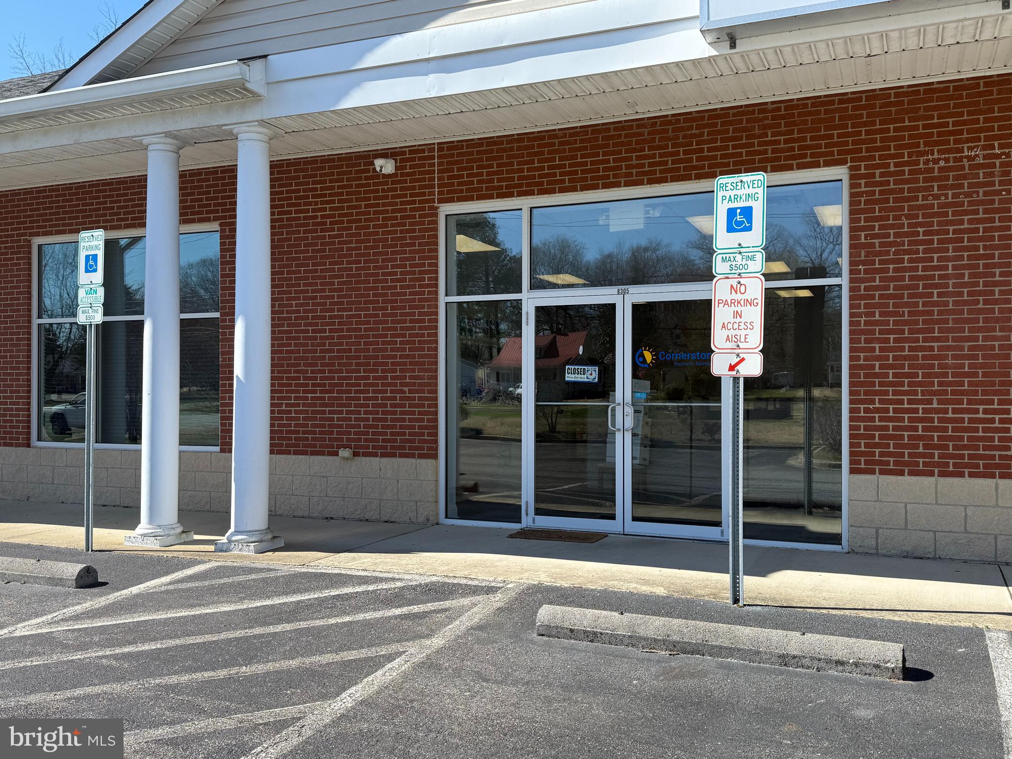 Prime Office Space for Lease in the Heart of Southern Maryland – 1,350 Sq Ft
Located on Old Leonardtown Road in Hughesville, this 1,350 sq ft office space offers a perfect blend of functionality and convenience in a highly desirable location. Ideal for professional services, startups, or growing businesses, this space provides everything you need to operate efficiently.
Features include:
Spacious open floor plan perfect for collaborative workspaces or custom desk arrangements
One large conference room for meetings, presentations, or private work sessions
Private bathroom and utility/storage closet for added convenience
Ample front parking for both staff and clients
Take advantage of a central location with easy access to major routes, dining, and other amenities. This space is move-in ready and offers the flexibility to customize to your business needs.