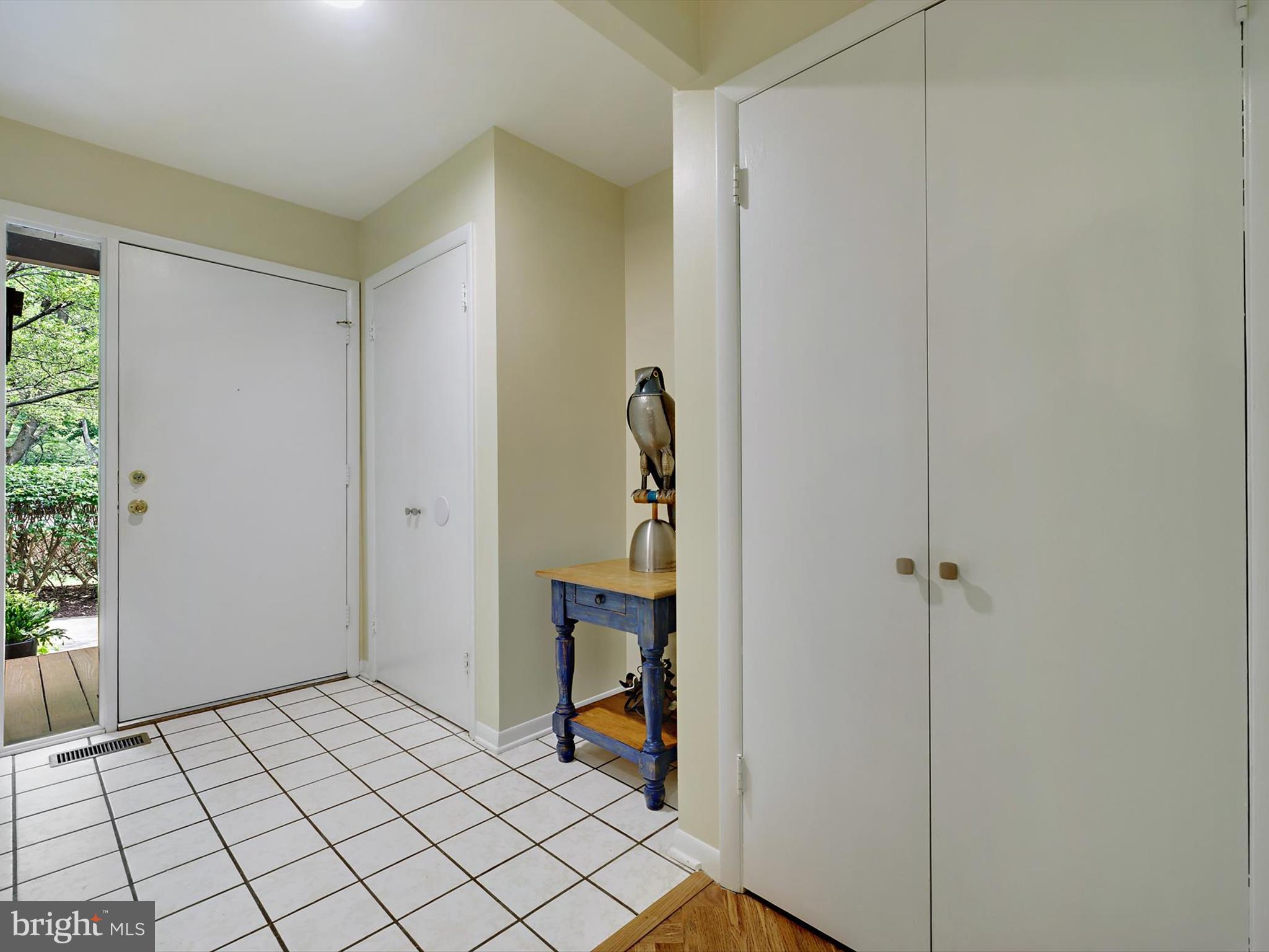 5583 SUFFIELD COURT