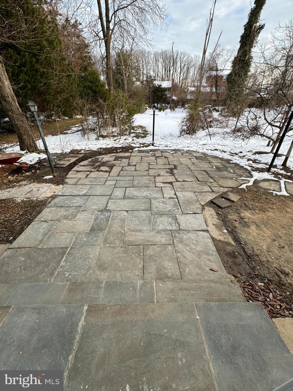 HILLANDALE - Residential