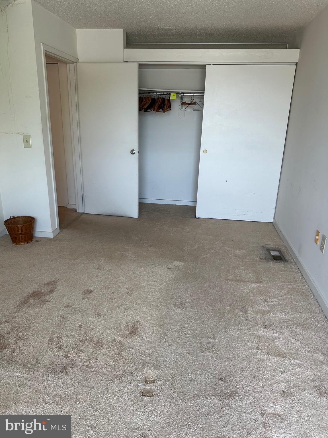 COLD SPRING NEWTOWN - Residential