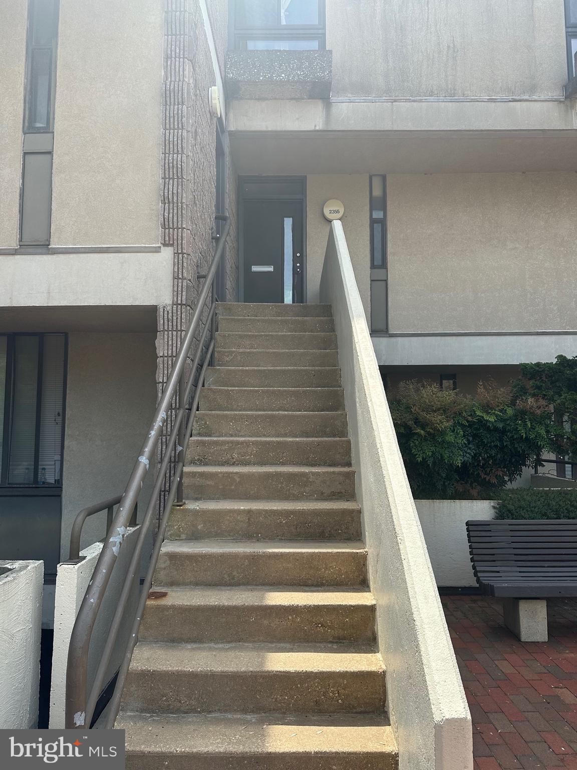 COLD SPRING NEWTOWN - Residential