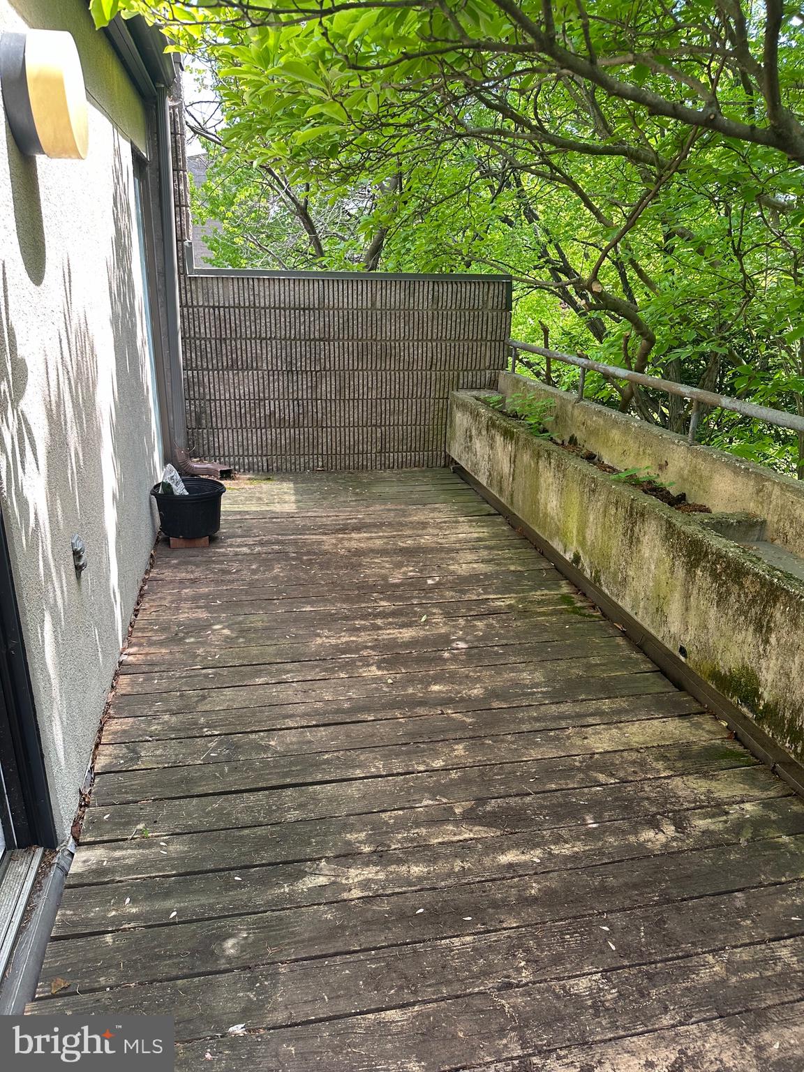 COLD SPRING NEWTOWN - Residential