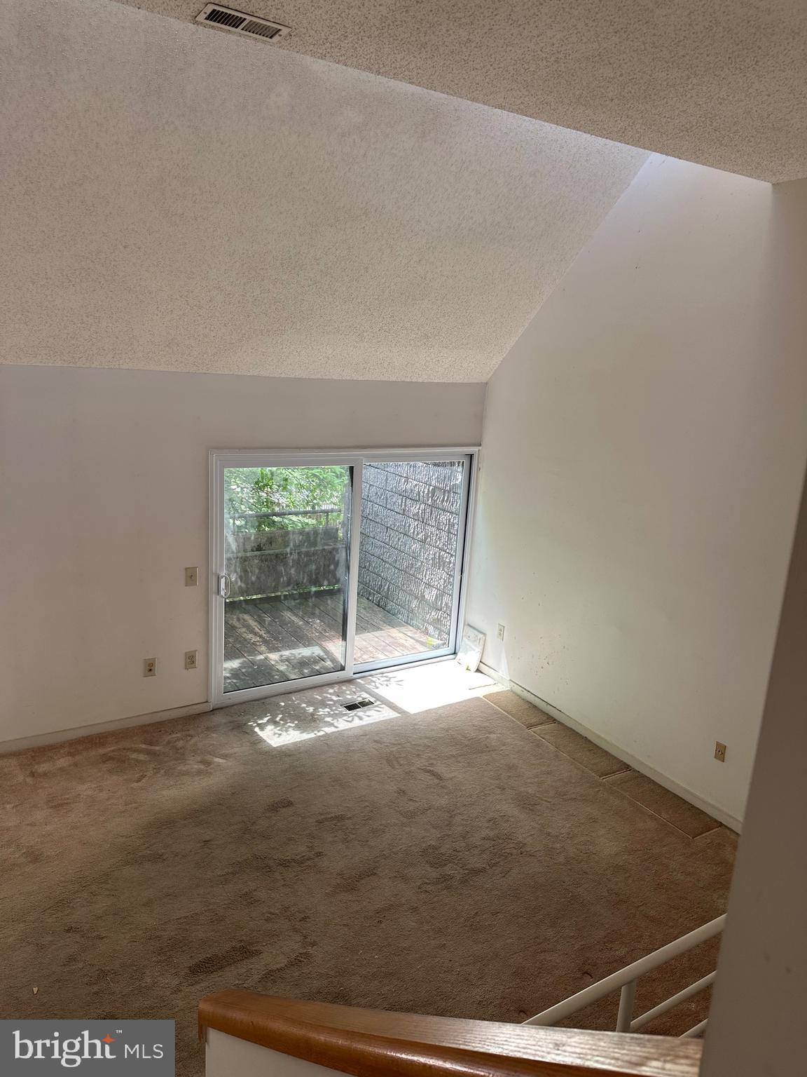 COLD SPRING NEWTOWN - Residential