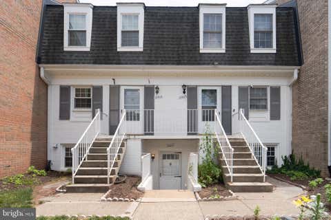 Photo of 14421 Saguaro Place, CENTREVILLE, VA 20121 (MLS # VAFX2321940)