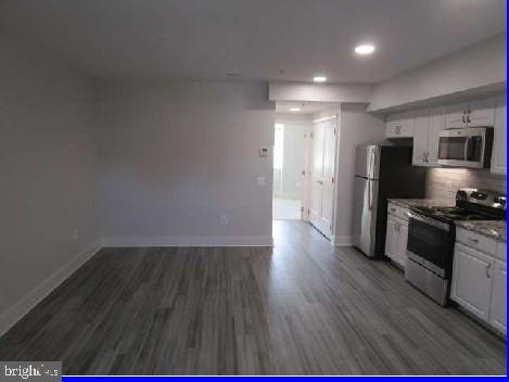 MONTGOMERY VILLAGE - Residential