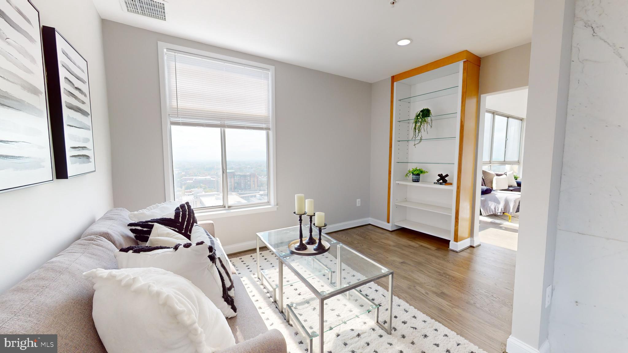 PENTHOUSE - Residential