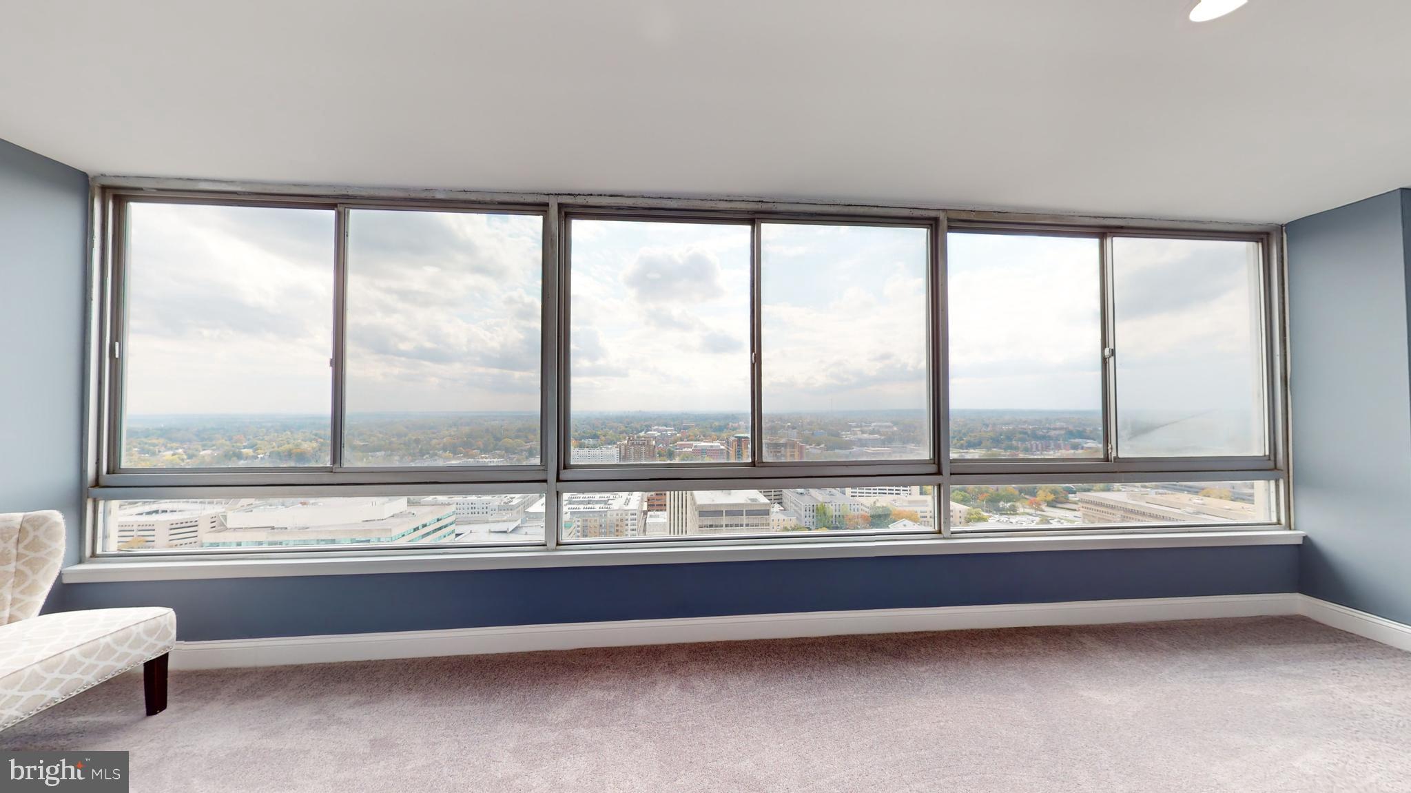 PENTHOUSE - Residential