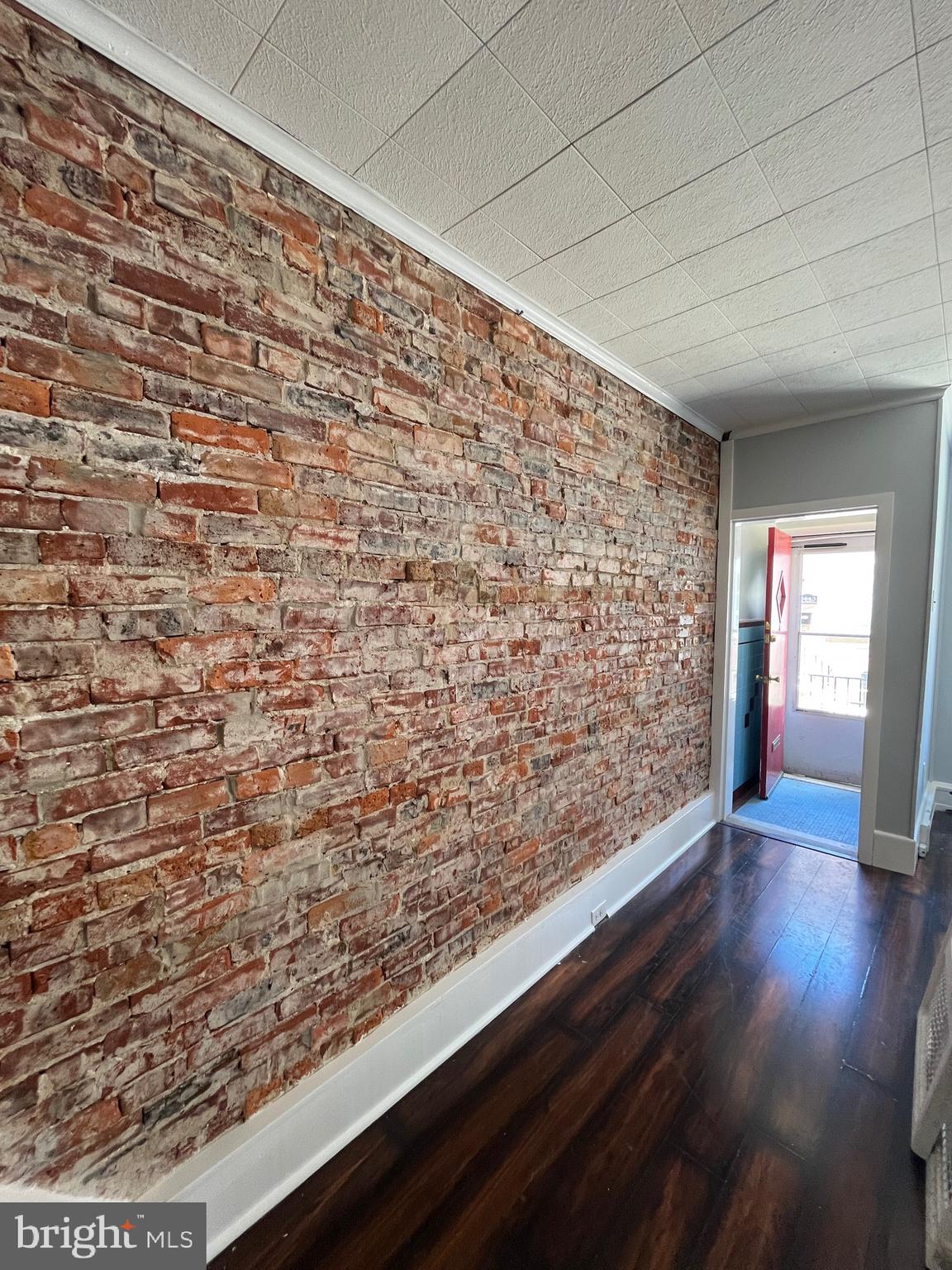 LOWER MOYAMENSING - Residential Lease