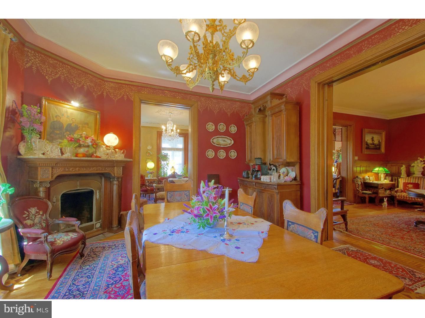 UNIVERSITY CITY - Residential