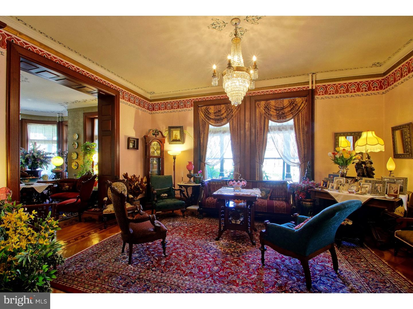 UNIVERSITY CITY - Residential