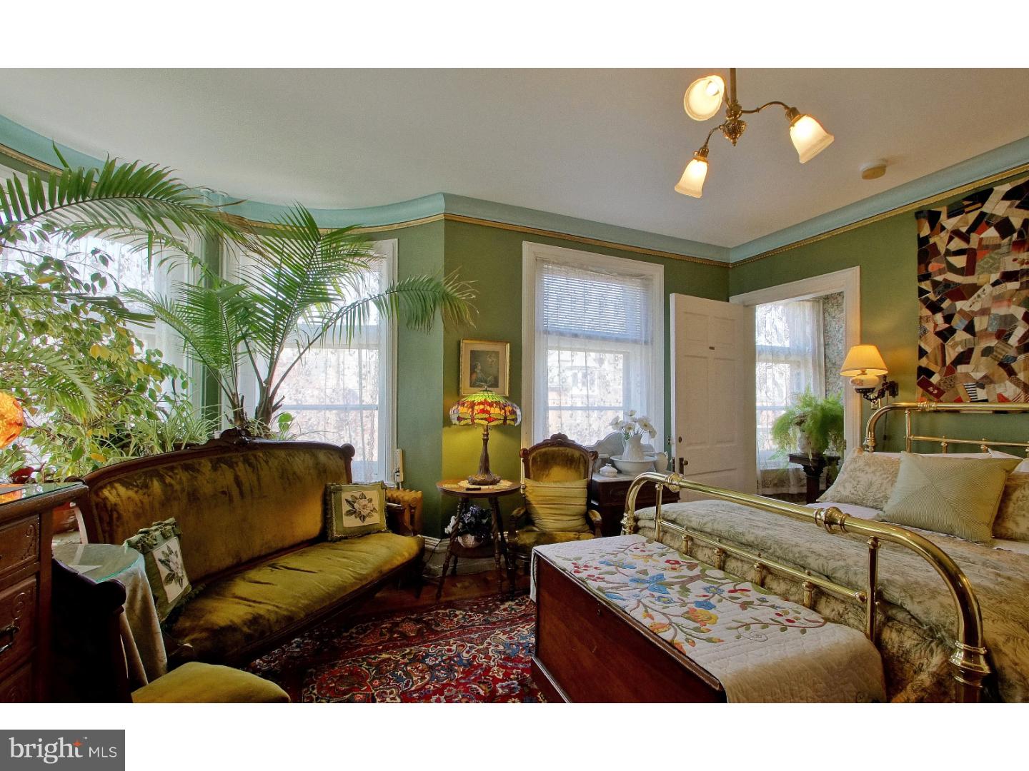 UNIVERSITY CITY - Residential