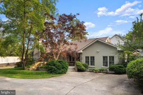 3042 CEDAR LANE FAIRFAX VA 22031