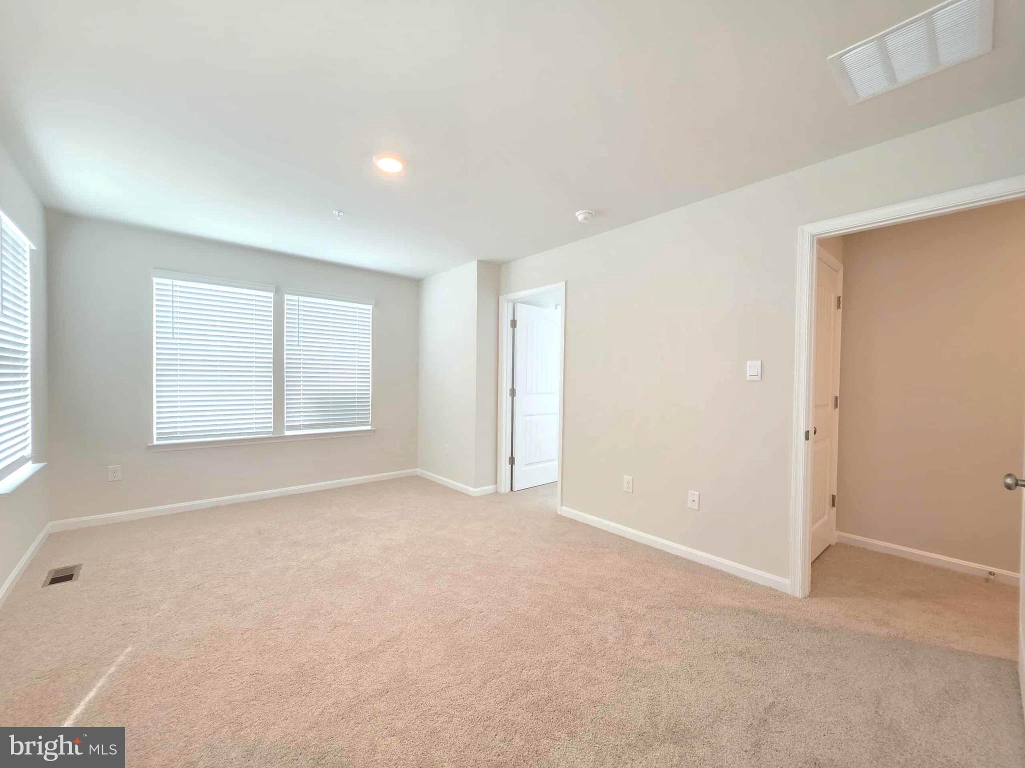 HERITAGE TRACE - Residential Lease