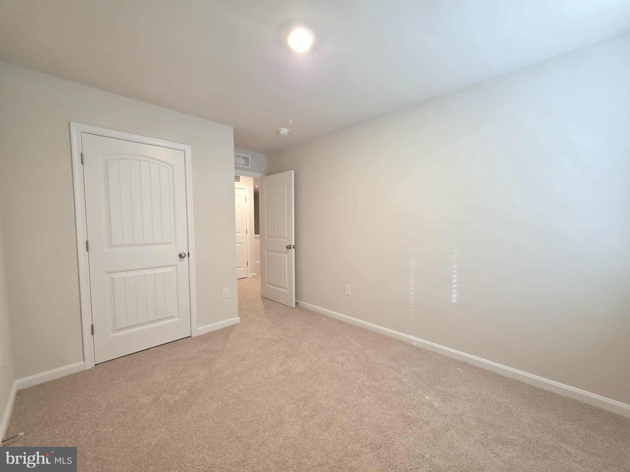 HERITAGE TRACE - Residential Lease