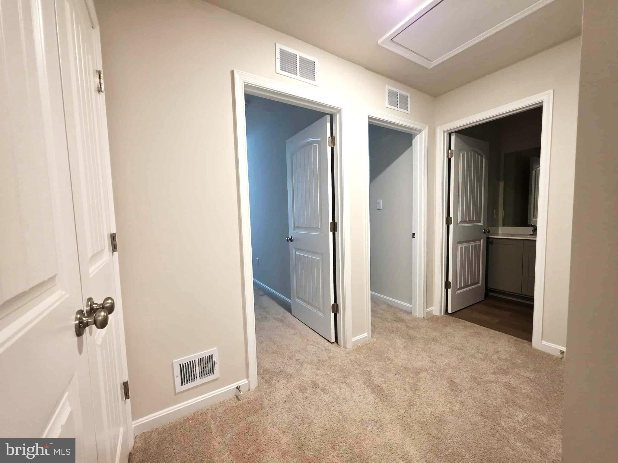 HERITAGE TRACE - Residential Lease