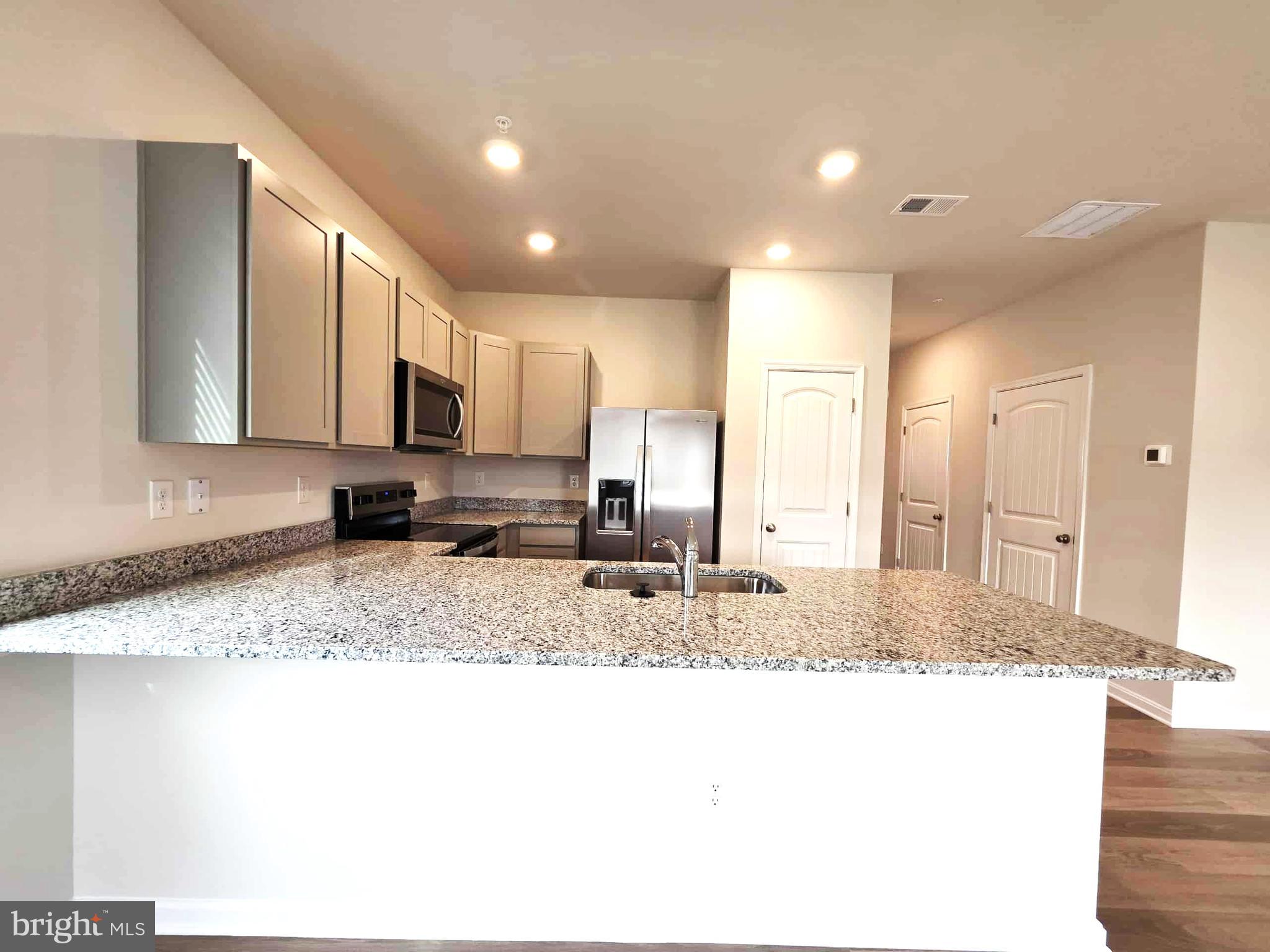 HERITAGE TRACE - Residential Lease