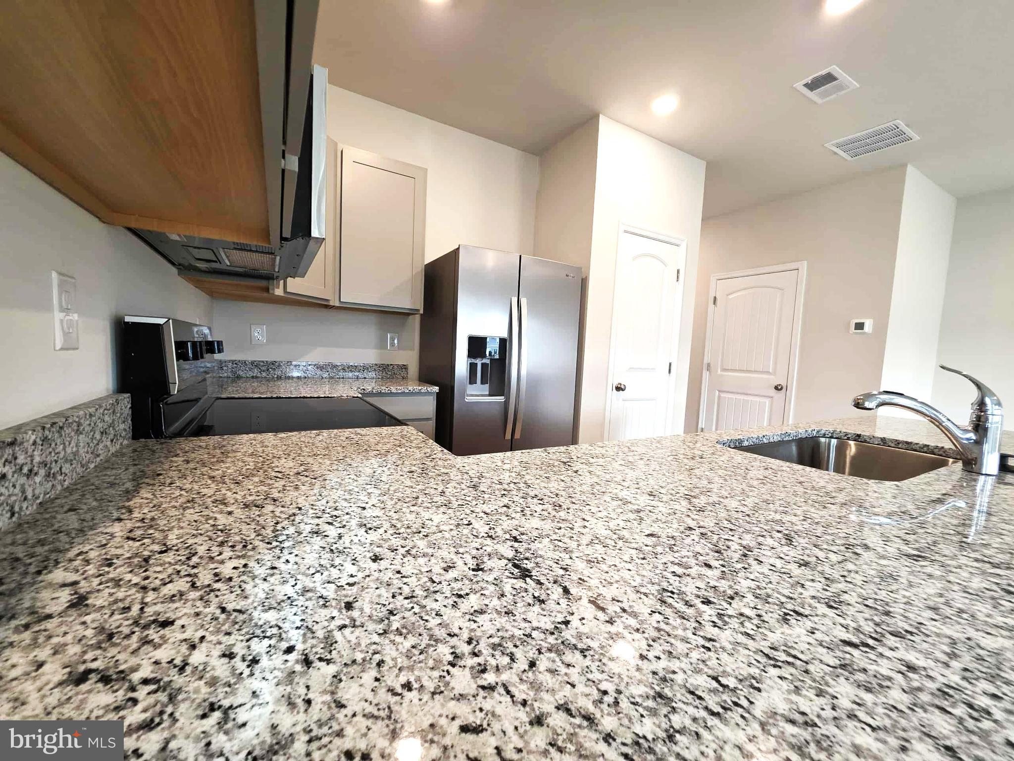 HERITAGE TRACE - Residential Lease