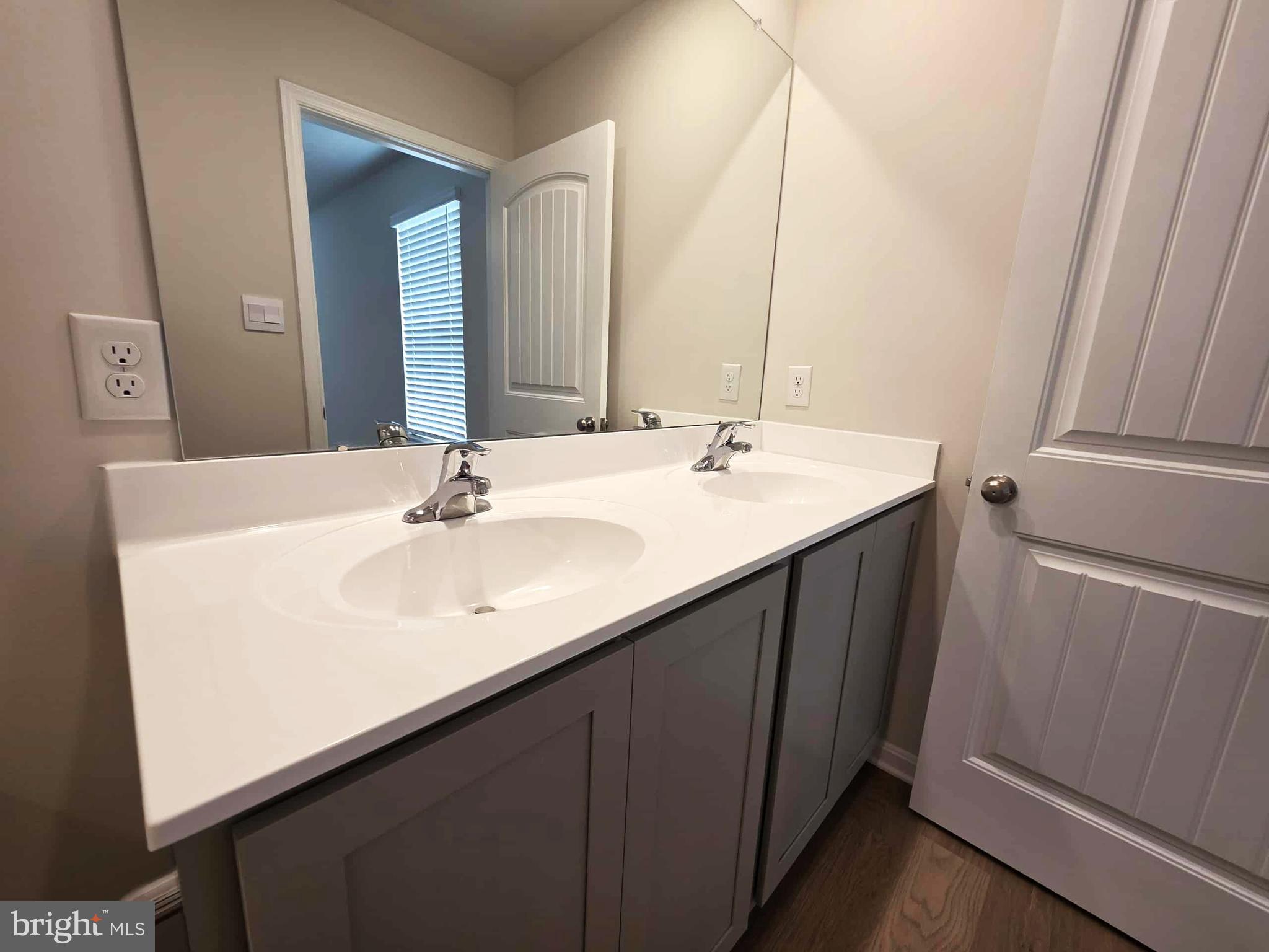 HERITAGE TRACE - Residential Lease