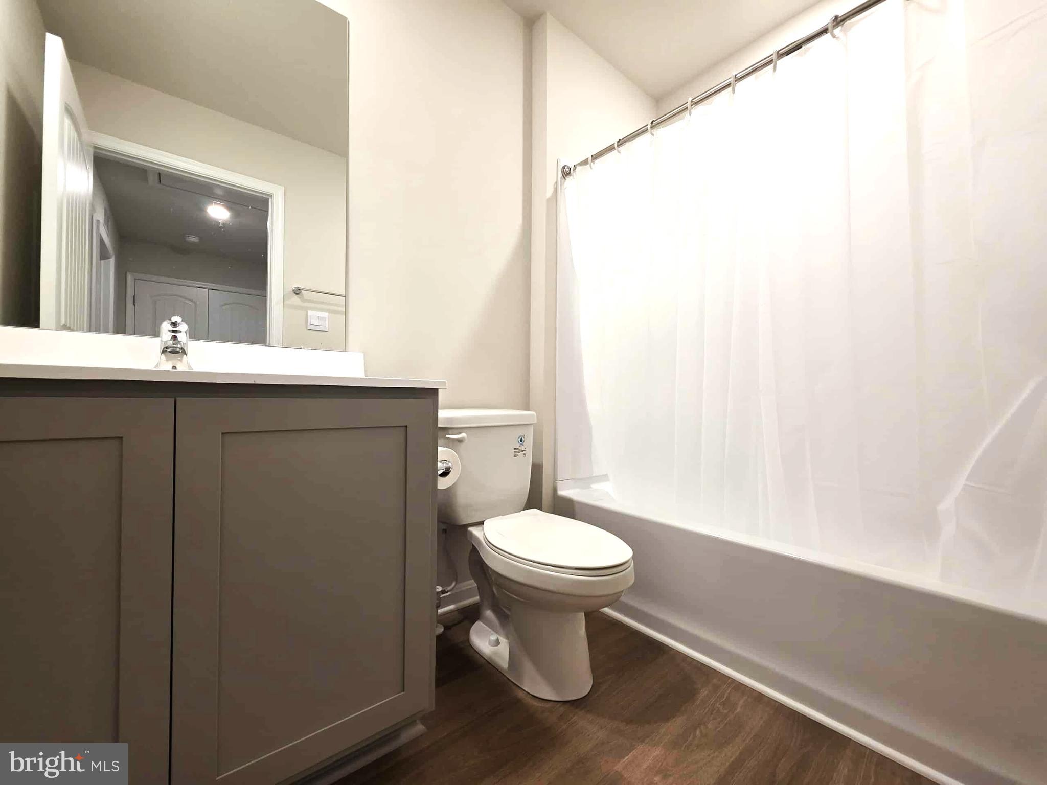 HERITAGE TRACE - Residential Lease