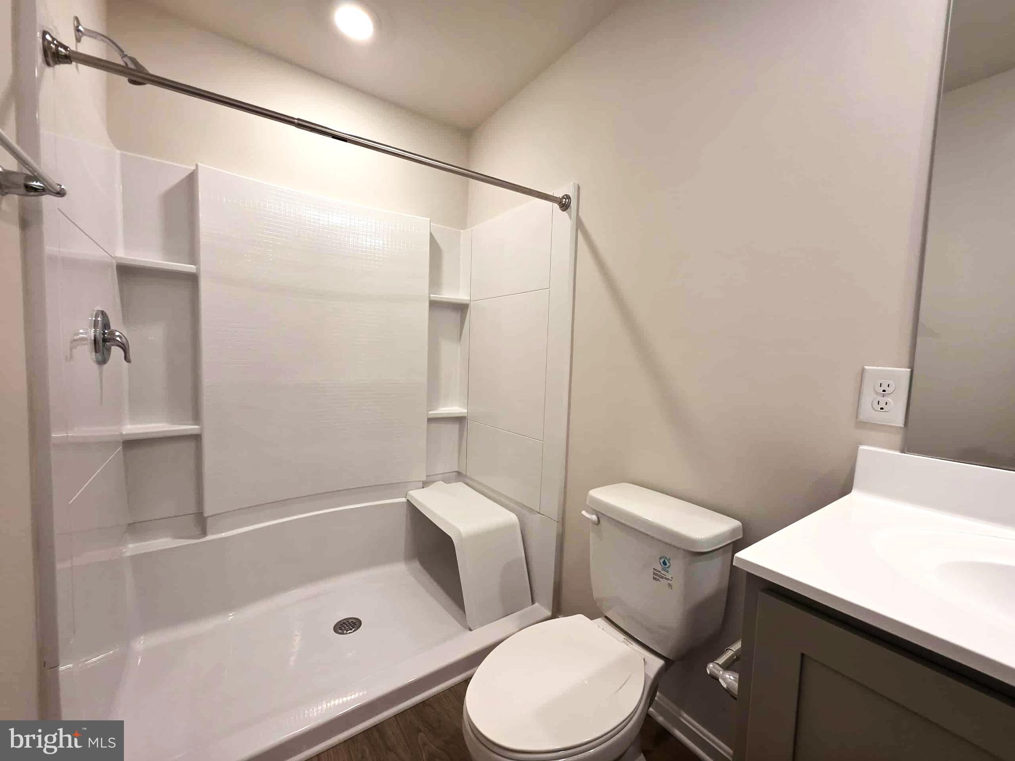 HERITAGE TRACE - Residential Lease