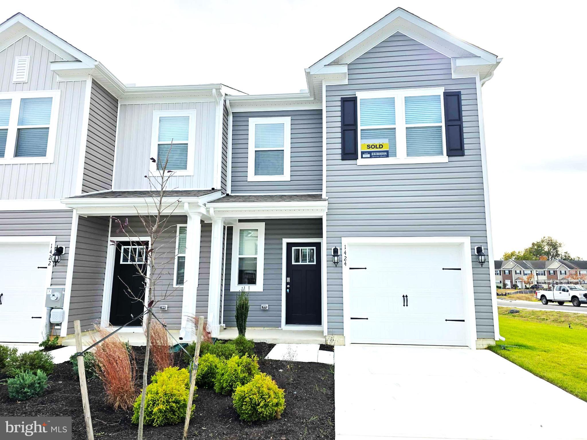 HERITAGE TRACE - Residential Lease