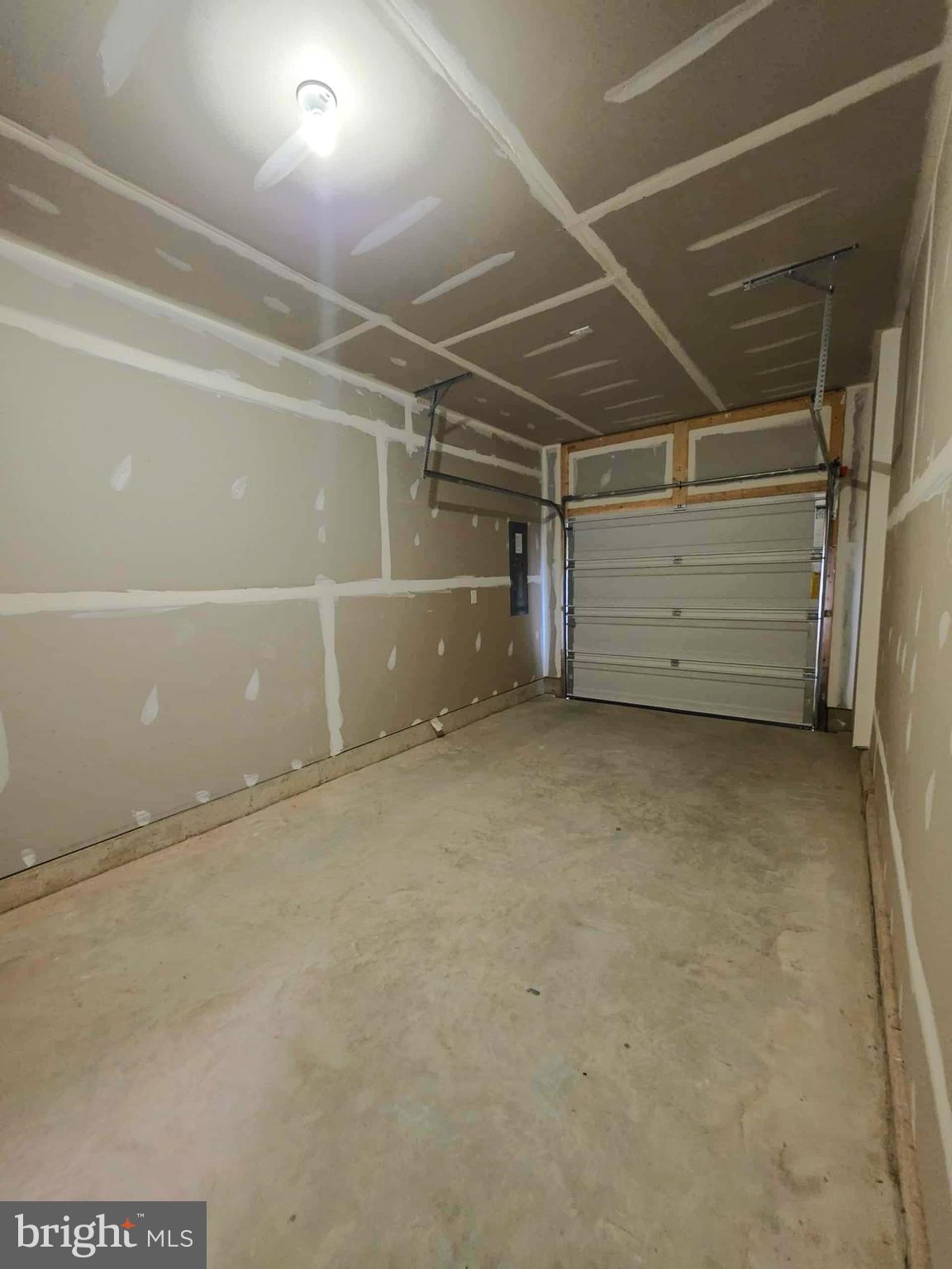 HERITAGE TRACE - Residential Lease