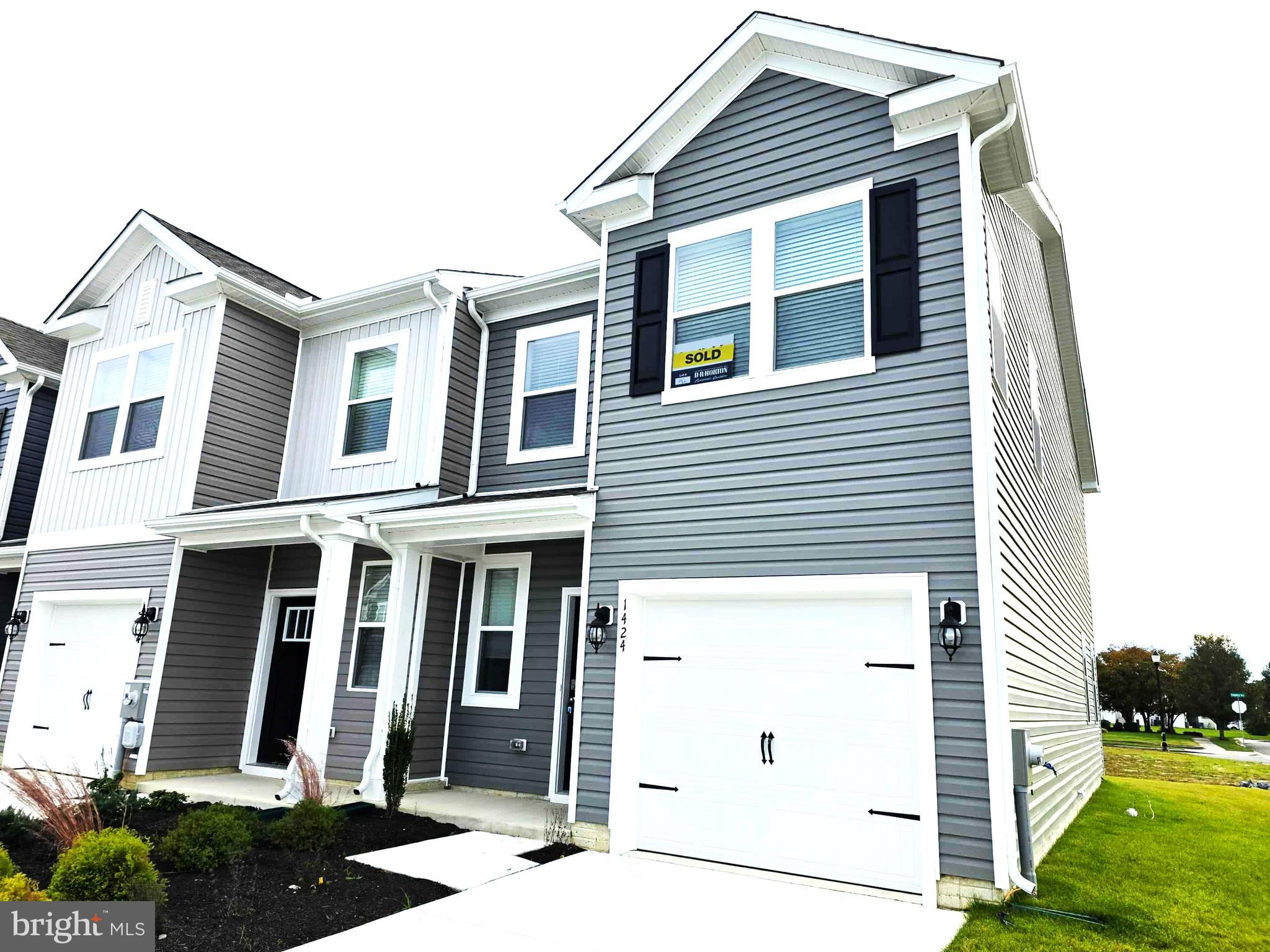 HERITAGE TRACE - Residential Lease