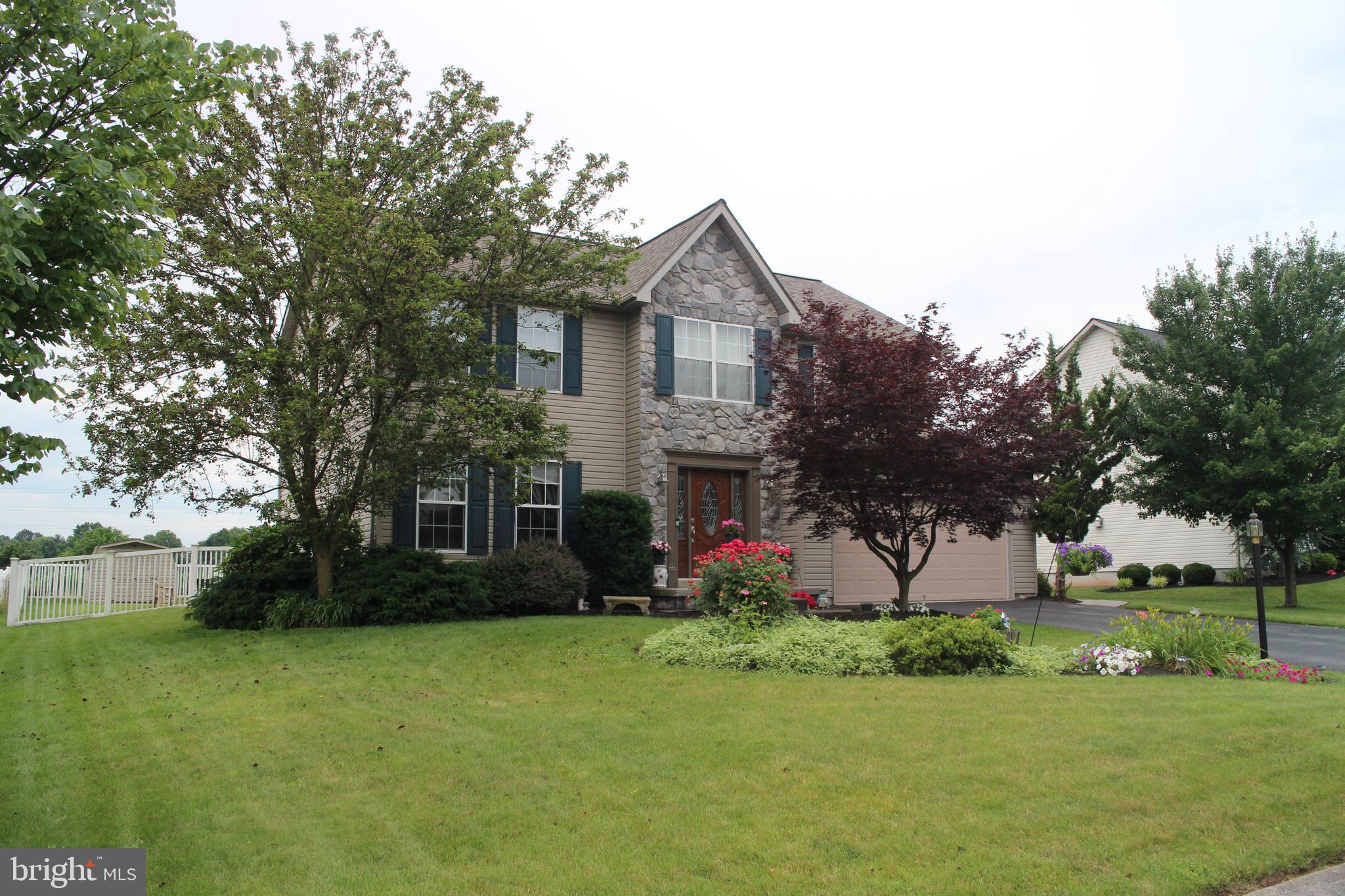 BRIAR BEND - Residential