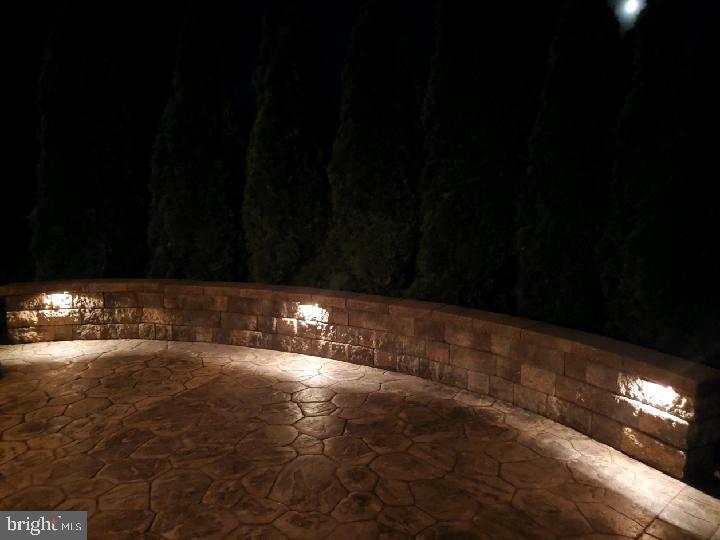 BRIAR BEND - Residential