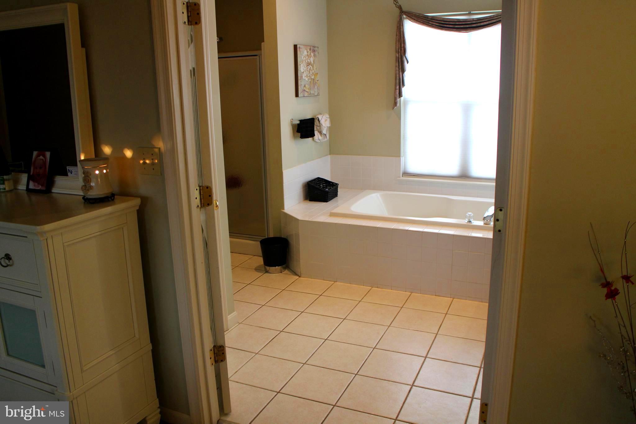 BRIAR BEND - Residential