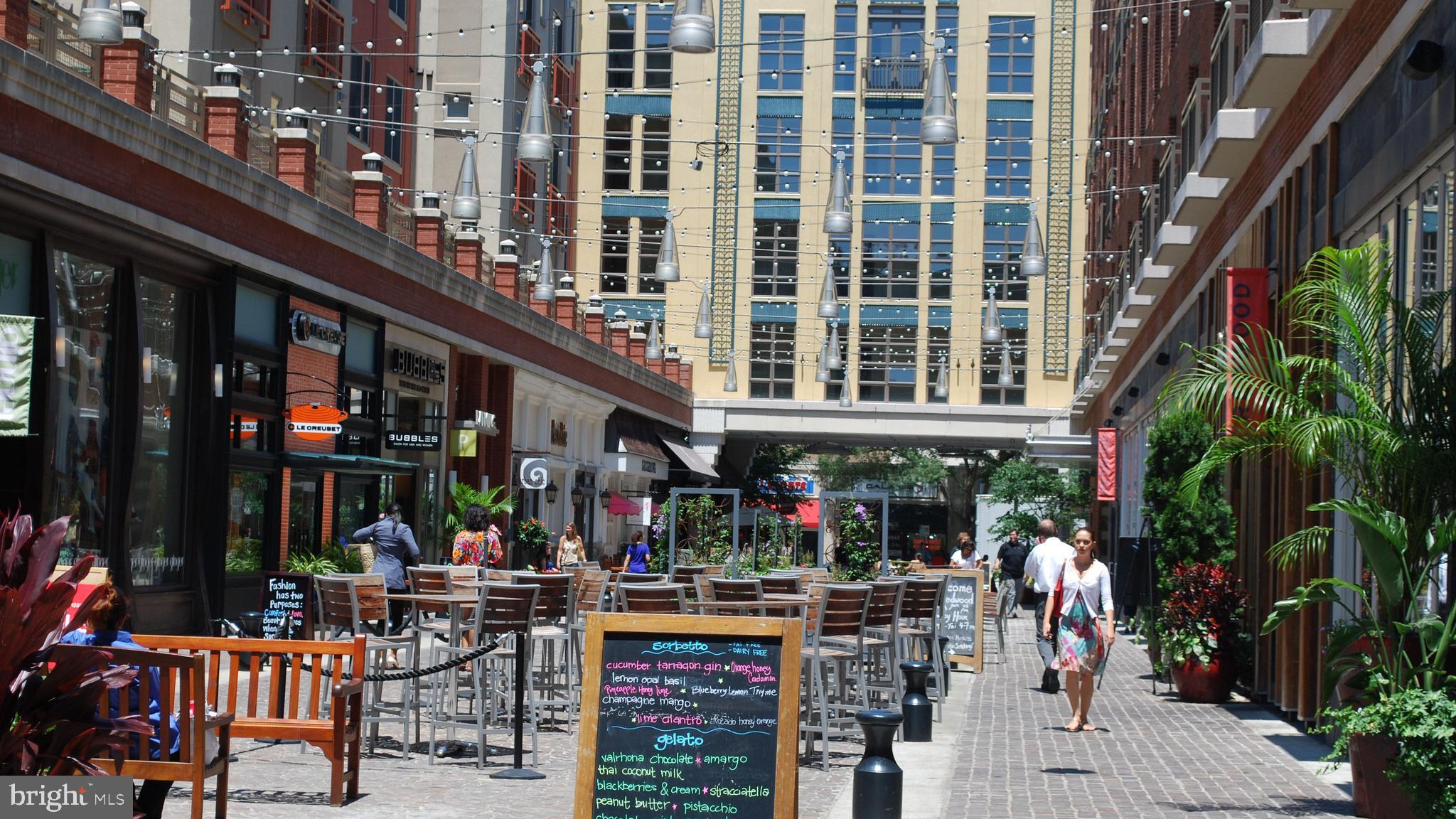 POTOMAC OUTSIDE - Residential