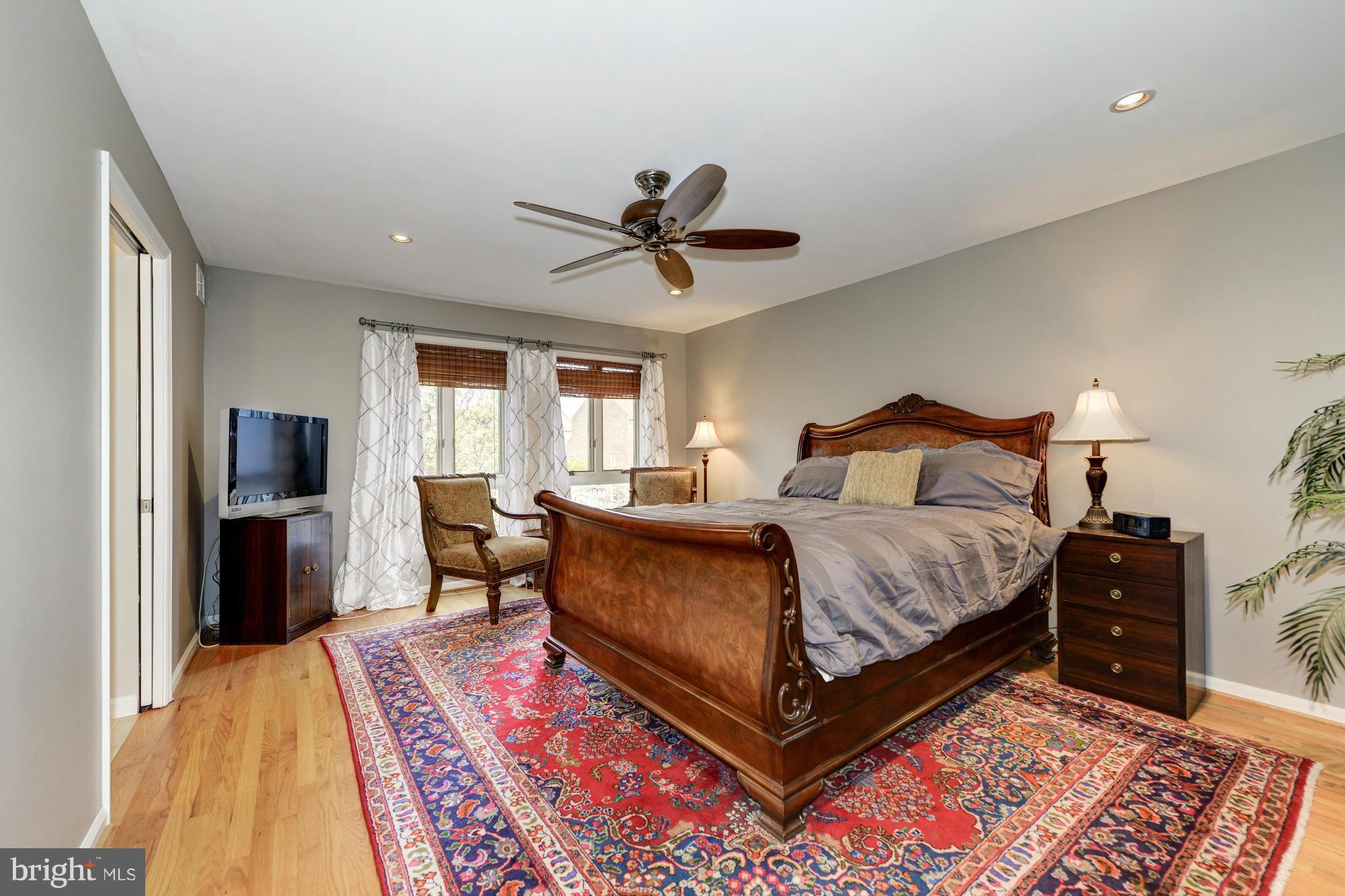 TREEBROOKE CONDOMINIUM - Residential