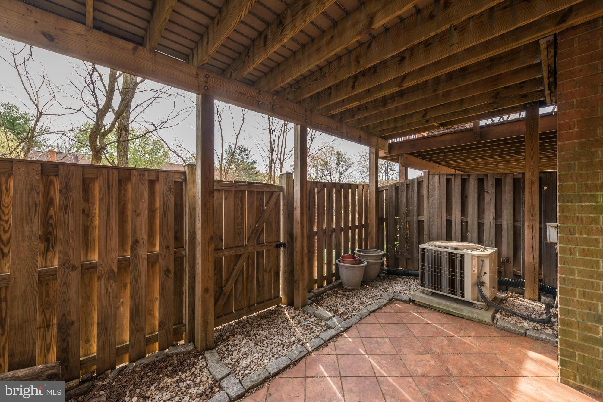 TREEBROOKE CONDOMINIUM - Residential